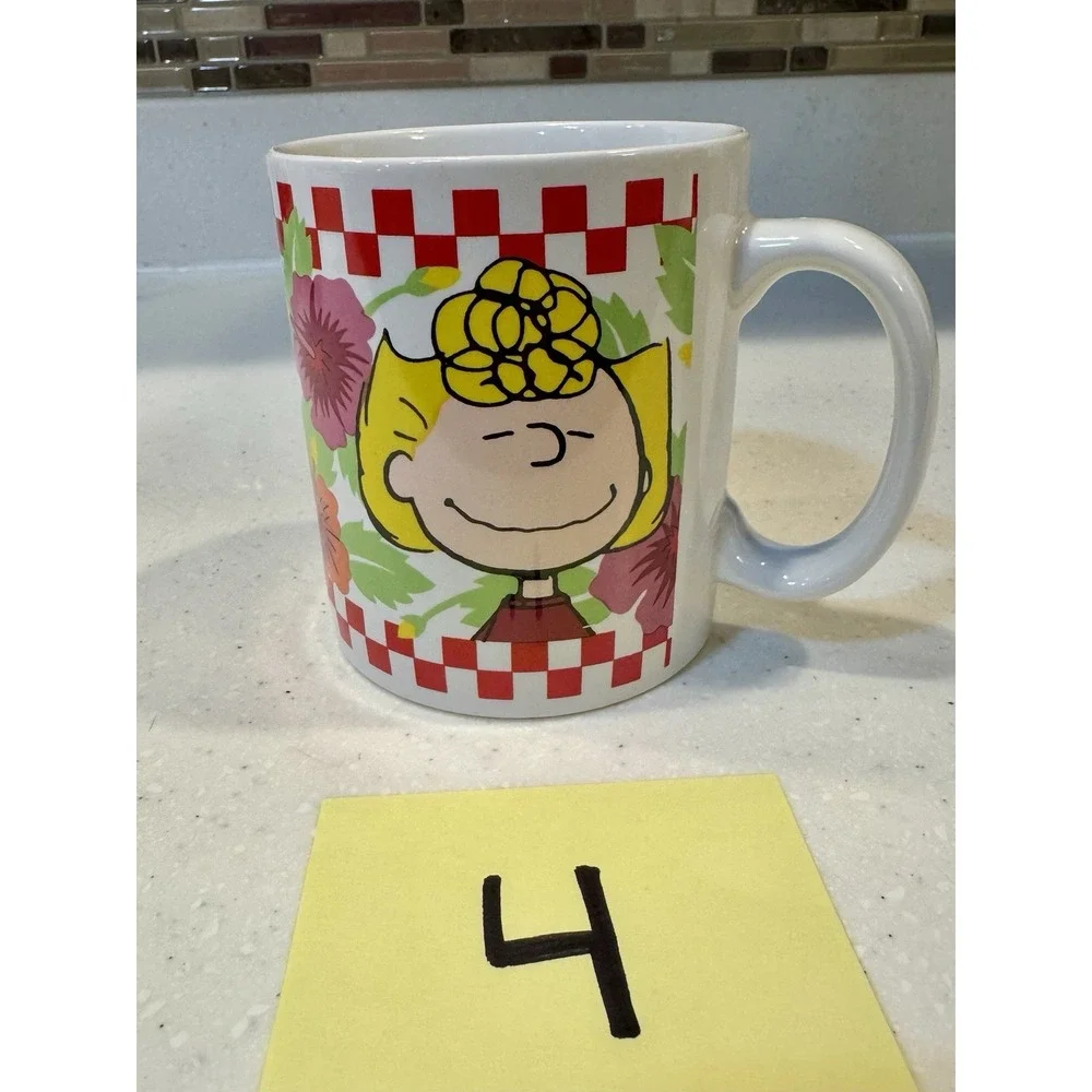 Set Of 4 Benjamin & Medwin Peanuts Gang Coffee Tea Mugs Cups Red White Check - Picture 13 of 15